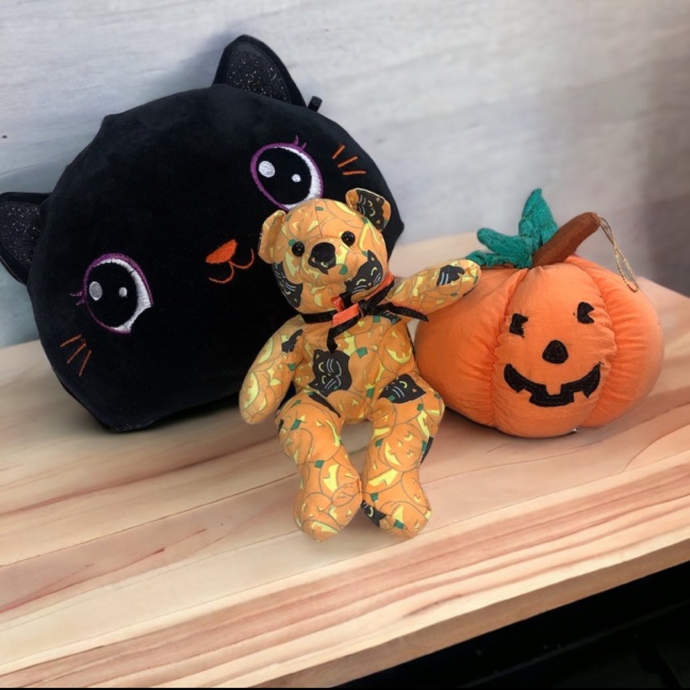 Halloween plush set vtg modern 8" black cat  8" halloween bear 6" hang pumpkin